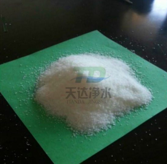 �����B͸Һ�þ۱�ϩ����